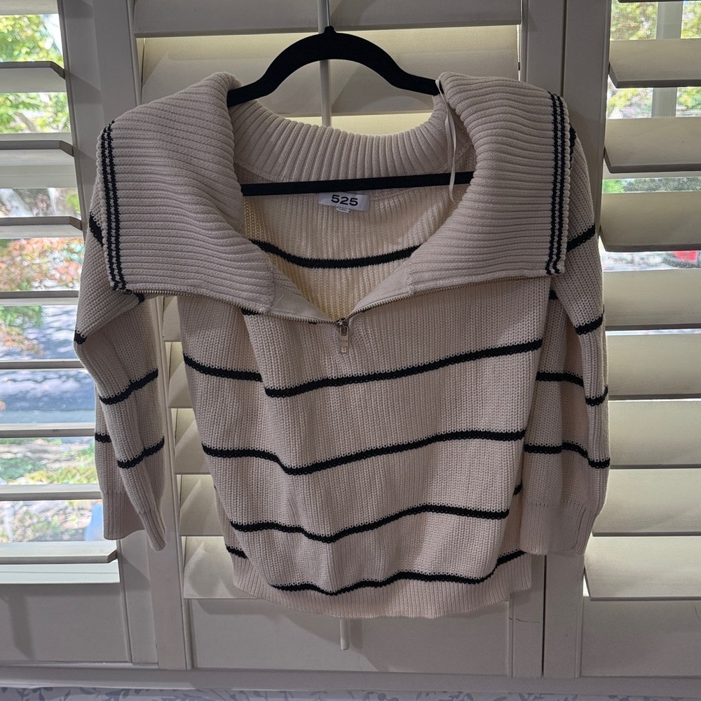 525 America Cream and Black Knit Sweater